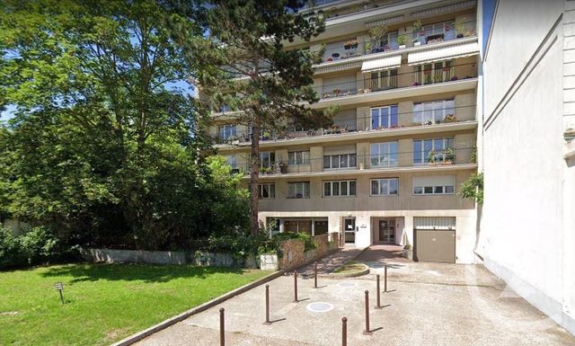 Appartement F4 à louer - 4 pièces - 104.05 m2 - ST CLOUD - 92 - ILE-DE-FRANCE - Century 21 Solution Immobilière