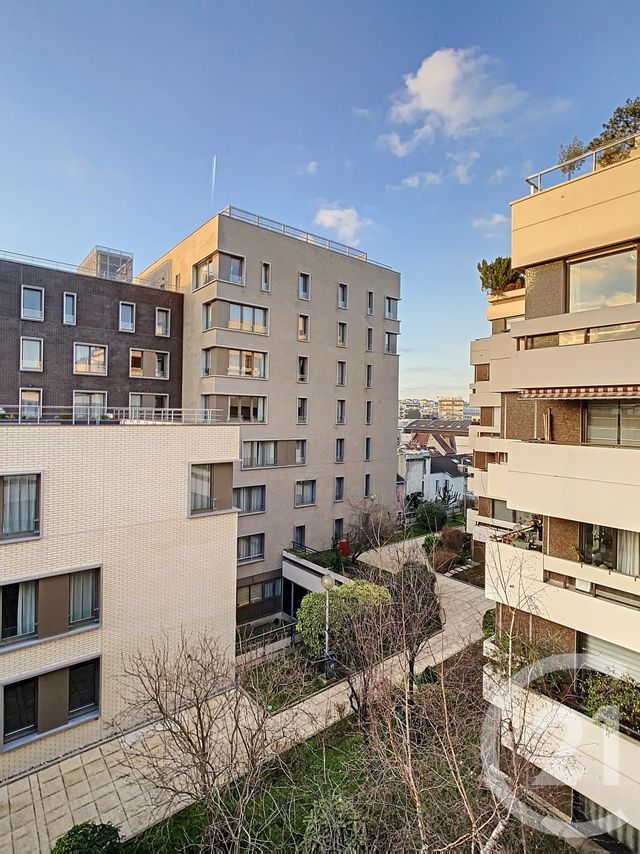 Appartement T3 à vendre - 2 pièces - 41.51 m2 - SURESNES - 92 - ILE-DE-FRANCE - Century 21 Solution Immobilière
