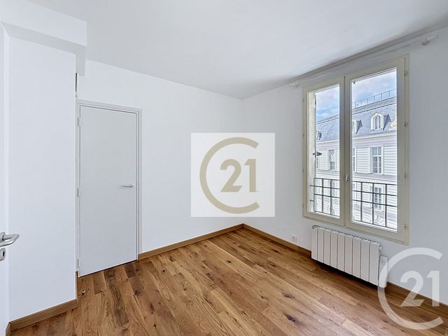 Appartement à louer - 3 pièces - 64.1 m2 - ST CLOUD - 92 - ILE-DE-FRANCE - Century 21 Solution Immobilière