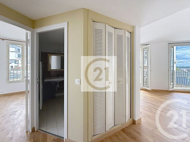 Appartement à louer - 3 pièces - 64.1 m2 - ST CLOUD - 92 - ILE-DE-FRANCE - Century 21 Solution Immobilière