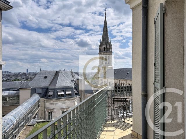 Appartement à louer - 3 pièces - 64.1 m2 - ST CLOUD - 92 - ILE-DE-FRANCE - Century 21 Solution Immobilière