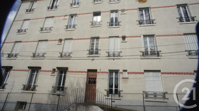 appartement à louer - 2 pièces - 32.39 m2 - GARCHES - 92 - ILE-DE-FRANCE - Century 21 Solution Immobilière