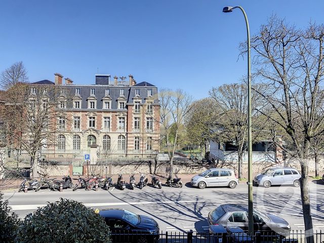 Appartement F2 à louer - 2 pièces - 43.67 m2 - ST CLOUD - 92 - ILE-DE-FRANCE - Century 21 Solution Immobilière