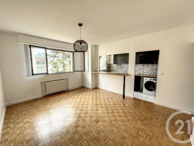 Appartement F2 à vendre - 2 pièces - 45.05 m2 - GARCHES - 92 - ILE-DE-FRANCE - Century 21 Solution Immobilière
