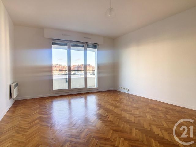 Appartement F2 à louer - 2 pièces - 55.04 m2 - ST CLOUD - 92 - ILE-DE-FRANCE - Century 21 Solution Immobilière