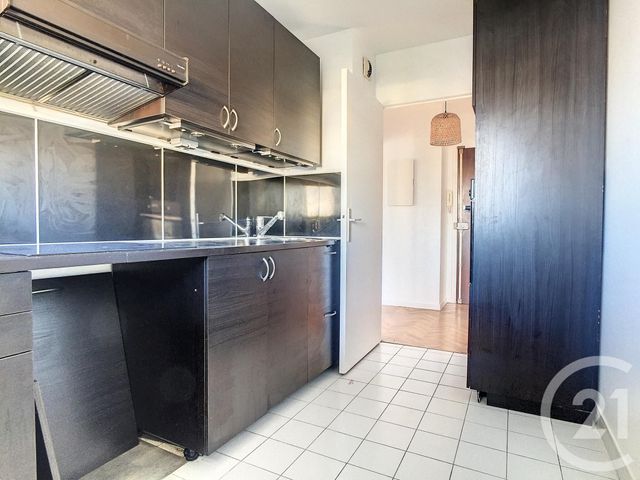 Appartement F2 à louer - 2 pièces - 55.04 m2 - ST CLOUD - 92 - ILE-DE-FRANCE - Century 21 Solution Immobilière