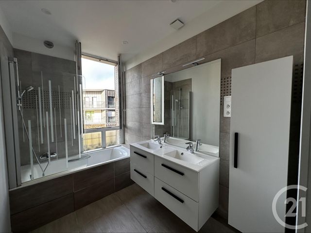 Appartement F5 à vendre - 5 pièces - 132.44 m2 - ST CLOUD - 92 - ILE-DE-FRANCE - Century 21 Solution Immobilière