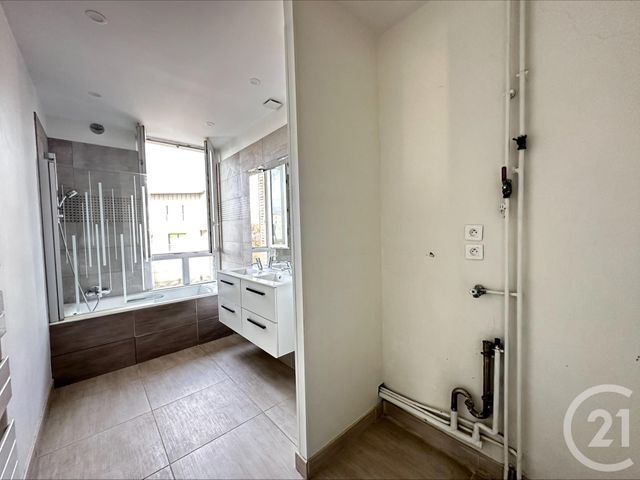 Appartement F5 à vendre - 5 pièces - 132.44 m2 - ST CLOUD - 92 - ILE-DE-FRANCE - Century 21 Solution Immobilière