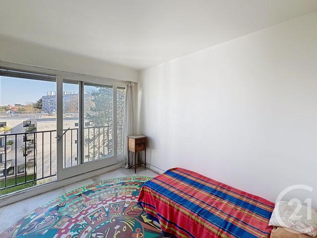 Appartement F5 à vendre - 5 pièces - 92.17 m2 - GARCHES - 92 - ILE-DE-FRANCE - Century 21 Solution Immobilière