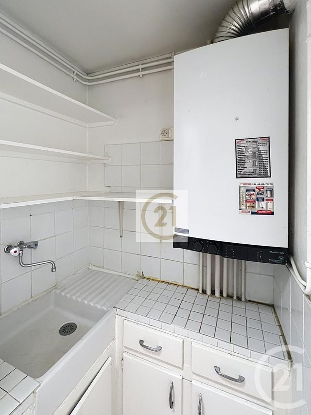 Appartement F1 à vendre - 1 pièce - 24.56 m2 - ST CLOUD - 92 - ILE-DE-FRANCE - Century 21 Solution Immobilière