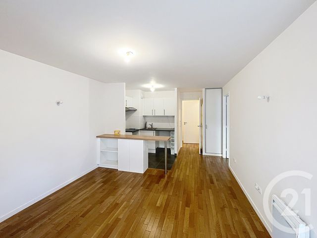 Appartement F2 à vendre - 2 pièces - 45.7 m2 - ST CLOUD - 92 - ILE-DE-FRANCE - Century 21 Solution Immobilière