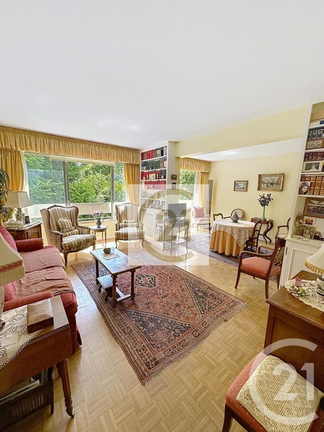 Appartement F2 à vendre - 2 pièces - 74.63 m2 - ST CLOUD - 92 - ILE-DE-FRANCE - Century 21 Solution Immobilière