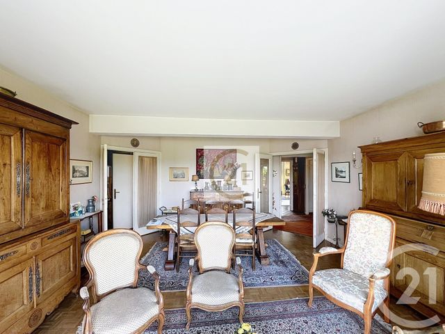 Appartement à vendre - 6 pièces - 166.77 m2 - ST CLOUD - 92 - ILE-DE-FRANCE - Century 21 Solution Immobilière