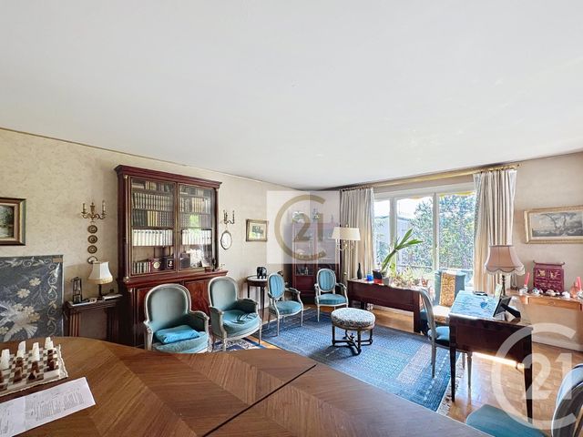 Appartement à vendre - 6 pièces - 166.77 m2 - ST CLOUD - 92 - ILE-DE-FRANCE - Century 21 Solution Immobilière