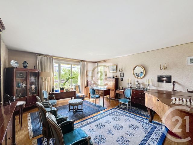 Appartement à vendre - 6 pièces - 166.77 m2 - ST CLOUD - 92 - ILE-DE-FRANCE - Century 21 Solution Immobilière