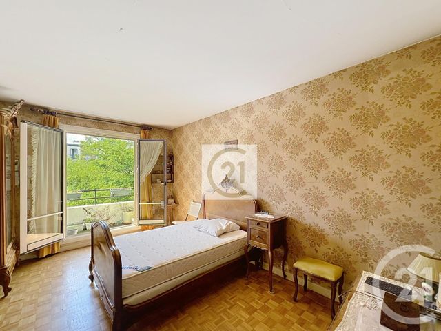 Appartement à vendre - 6 pièces - 166.77 m2 - ST CLOUD - 92 - ILE-DE-FRANCE - Century 21 Solution Immobilière