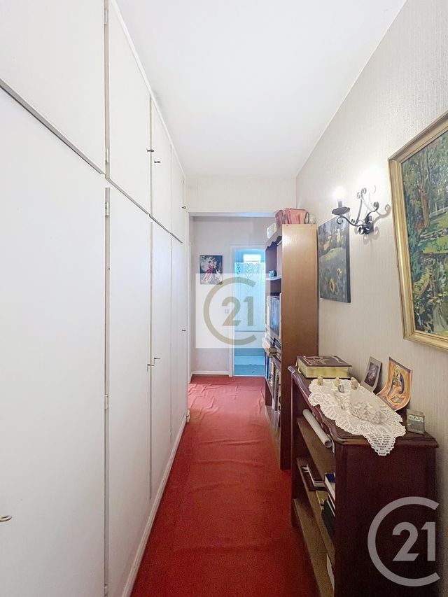 Appartement à vendre - 6 pièces - 166.77 m2 - ST CLOUD - 92 - ILE-DE-FRANCE - Century 21 Solution Immobilière