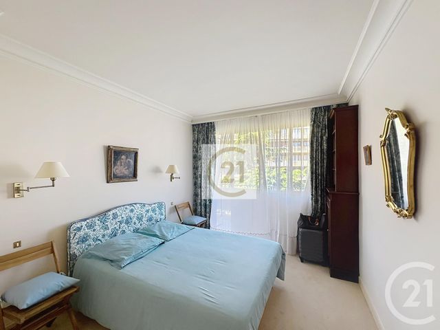 Appartement F4 à vendre - 4 pièces - 107.63 m2 - ST CLOUD - 92 - ILE-DE-FRANCE - Century 21 Solution Immobilière