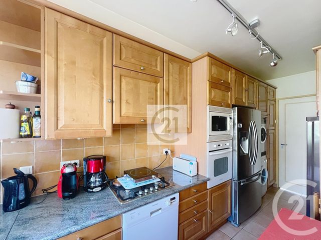 Appartement F4 à vendre - 4 pièces - 107.63 m2 - ST CLOUD - 92 - ILE-DE-FRANCE - Century 21 Solution Immobilière