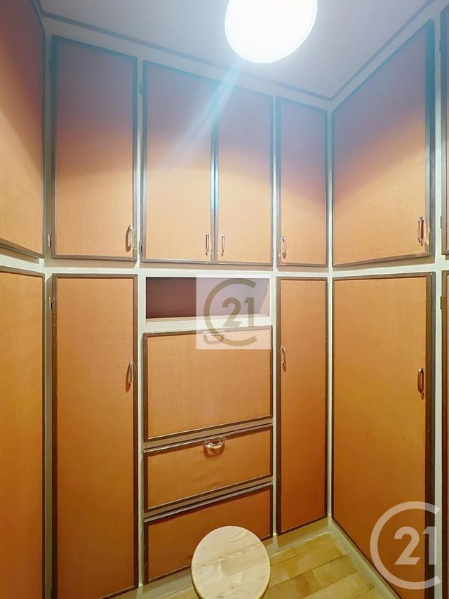 Appartement F4 à vendre - 4 pièces - 107.63 m2 - ST CLOUD - 92 - ILE-DE-FRANCE - Century 21 Solution Immobilière