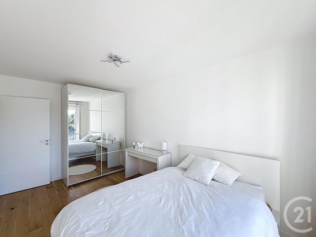 Appartement F3 à vendre - 3 pièces - 71.66 m2 - ST CLOUD - 92 - ILE-DE-FRANCE - Century 21 Solution Immobilière