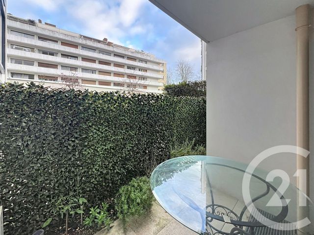 Appartement F2 à vendre - 2 pièces - 48.32 m2 - ST CLOUD - 92 - ILE-DE-FRANCE - Century 21 Solution Immobilière