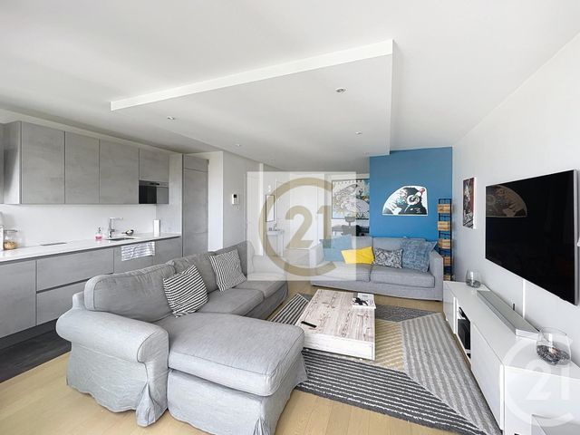 Afficher la photo en grand Appartement F2 à vendre - 2 pièces - 59.11 m2 - ST CLOUD - 92 - ILE-DE-FRANCE - Century 21 Solution Immobilière