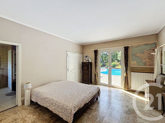 maison à vendre - 11 pièces - 350.0 m2 - MARNES LA COQUETTE - 92 - ILE-DE-FRANCE - Century 21 Solution Immobilière