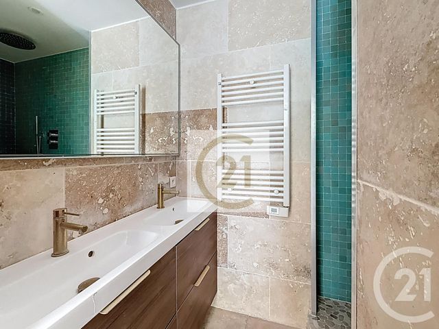 Appartement F6 à louer - 6 pièces - 140.0 m2 - ST CLOUD - 92 - ILE-DE-FRANCE - Century 21 Solution Immobilière