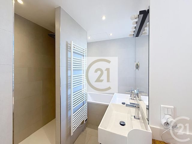 Appartement F5 à louer - 5 pièces - 103.0 m2 - ST CLOUD - 92 - ILE-DE-FRANCE - Century 21 Solution Immobilière