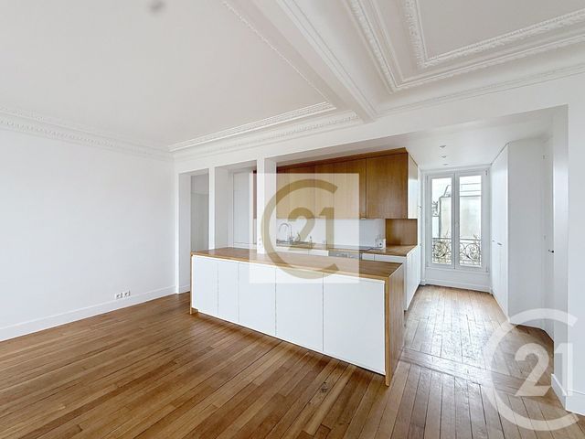 Appartement F5 à louer - 5 pièces - 103.0 m2 - ST CLOUD - 92 - ILE-DE-FRANCE - Century 21 Solution Immobilière