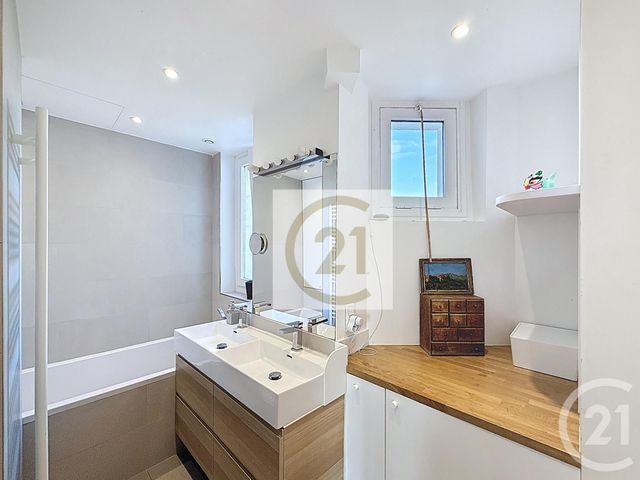 Appartement F5 à louer - 5 pièces - 103.0 m2 - ST CLOUD - 92 - ILE-DE-FRANCE - Century 21 Solution Immobilière