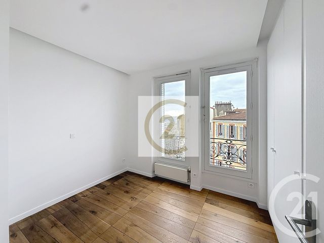 Appartement F5 à louer - 5 pièces - 103.0 m2 - ST CLOUD - 92 - ILE-DE-FRANCE - Century 21 Solution Immobilière