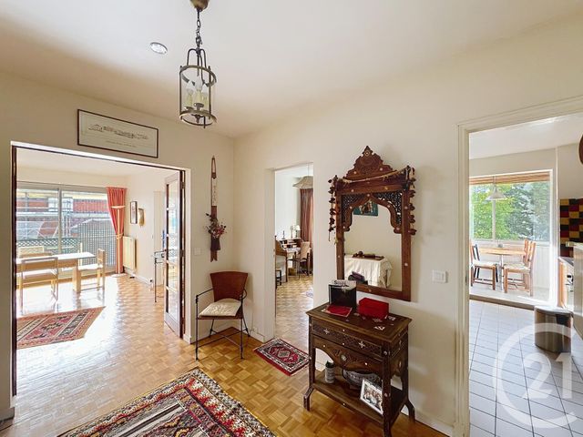 Appartement F5 à vendre - 5 pièces - 103.64 m2 - ST CLOUD - 92 - ILE-DE-FRANCE - Century 21 Solution Immobilière