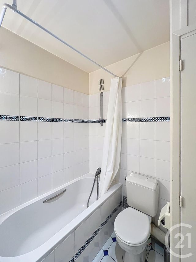 Appartement F5 à vendre - 5 pièces - 103.64 m2 - ST CLOUD - 92 - ILE-DE-FRANCE - Century 21 Solution Immobilière