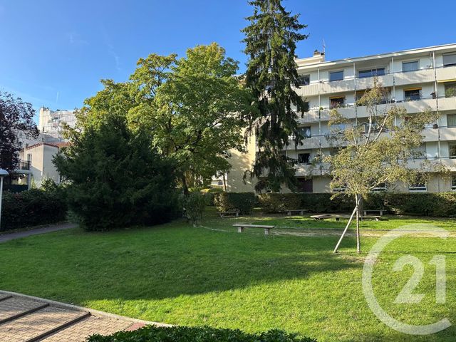 Appartement F5 à vendre - 5 pièces - 94.0 m2 - ST CLOUD - 92 - ILE-DE-FRANCE - Century 21 Solution Immobilière