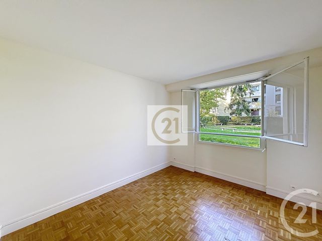 Appartement F5 à vendre - 5 pièces - 94.0 m2 - ST CLOUD - 92 - ILE-DE-FRANCE - Century 21 Solution Immobilière