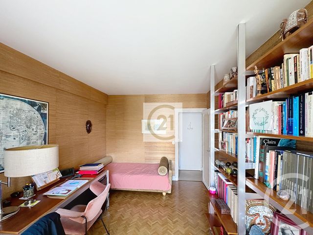 Appartement F4 à vendre - 4 pièces - 106.62 m2 - ST CLOUD - 92 - ILE-DE-FRANCE - Century 21 Solution Immobilière