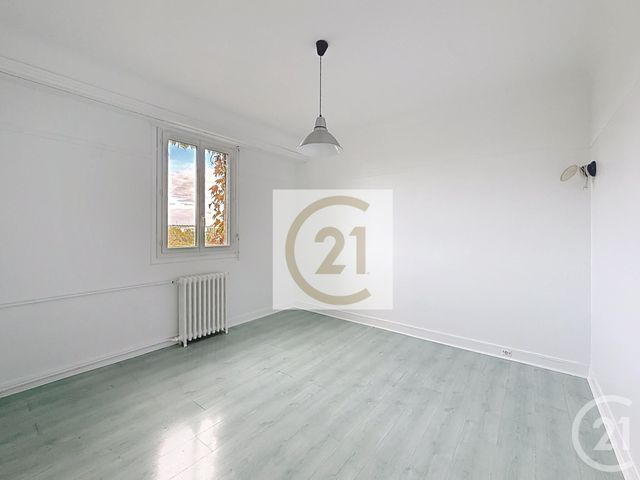 Afficher la photo en grand maison à louer - 6 pièces - 111.86 m2 - ST CLOUD - 92 - ILE-DE-FRANCE - Century 21 Solution Immobilière