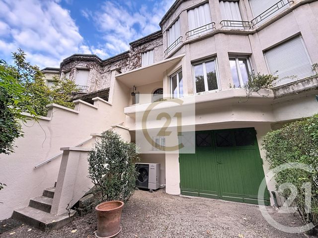 Afficher la photo en grand maison à louer - 6 pièces - 111.86 m2 - ST CLOUD - 92 - ILE-DE-FRANCE - Century 21 Solution Immobilière