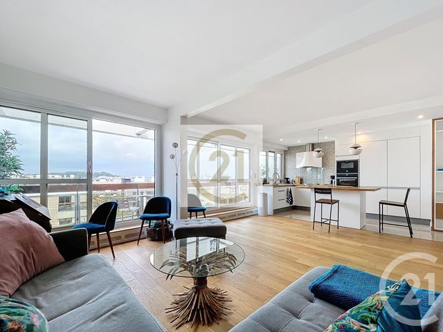 Afficher la photo en grand Appartement F2 à louer - 2 pièces - 59.53 m2 - ST CLOUD - 92 - ILE-DE-FRANCE - Century 21 Solution Immobilière