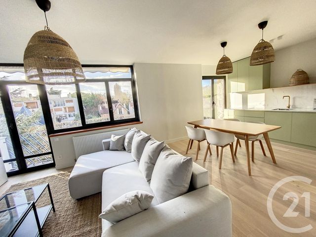 Appartement F2 à louer - 2 pièces - 51.38 m2 - ST CLOUD - 92 - ILE-DE-FRANCE - Century 21 Solution Immobilière