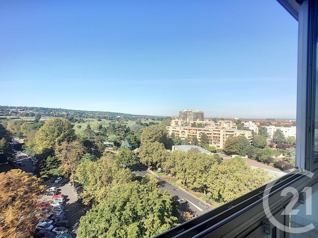 Appartement F3 à louer - 3 pièces - 68.83 m2 - ST CLOUD - 92 - ILE-DE-FRANCE - Century 21 Solution Immobilière