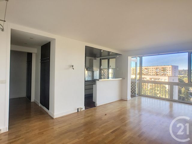 Appartement F3 à louer ST CLOUD