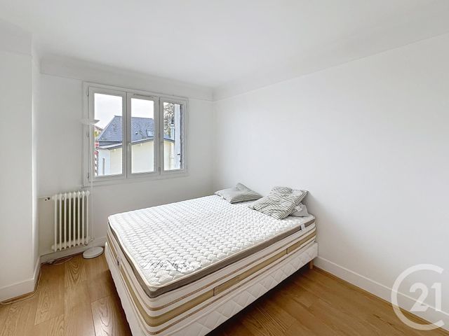 Appartement F3 à vendre - 3 pièces - 73.57 m2 - ST CLOUD - 92 - ILE-DE-FRANCE - Century 21 Solution Immobilière