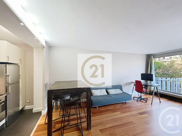 Appartement F2 à vendre - 2 pièces - 42.63 m2 - ST CLOUD - 92 - ILE-DE-FRANCE - Century 21 Solution Immobilière