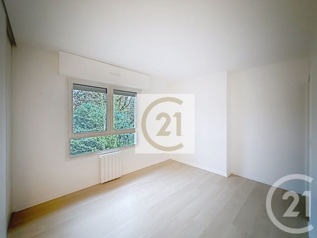 Appartement F3 à louer - 3 pièces - 76.97 m2 - LA CELLE ST CLOUD - 78 - ILE-DE-FRANCE - Century 21 Solution Immobilière
