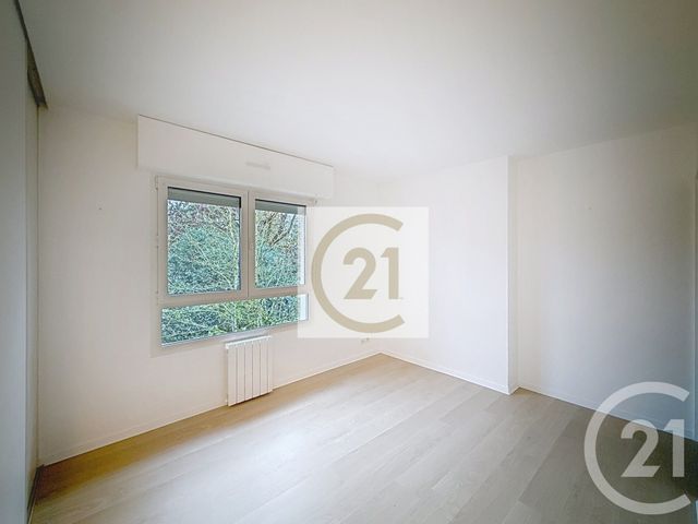 Appartement F3 à louer - 3 pièces - 76.97 m2 - LA CELLE ST CLOUD - 78 - ILE-DE-FRANCE - Century 21 Solution Immobilière