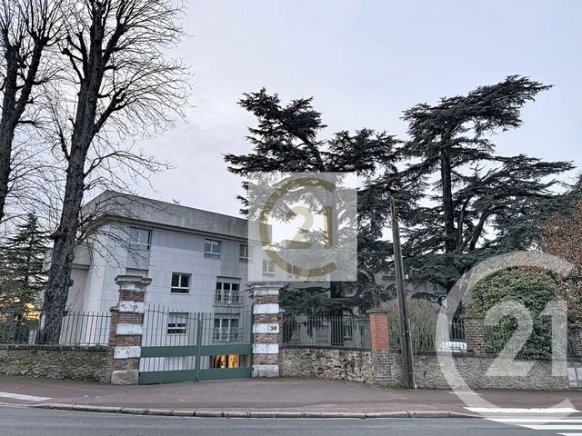 Appartement F3 à louer - 3 pièces - 76.97 m2 - LA CELLE ST CLOUD - 78 - ILE-DE-FRANCE - Century 21 Solution Immobilière