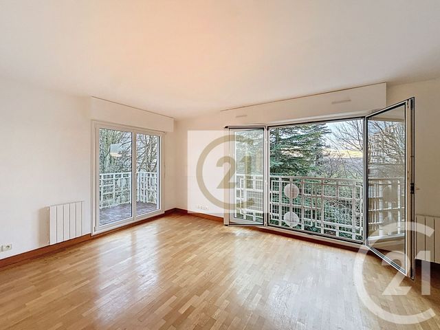 Appartement F3 à louer - 3 pièces - 76.97 m2 - LA CELLE ST CLOUD - 78 - ILE-DE-FRANCE - Century 21 Solution Immobilière